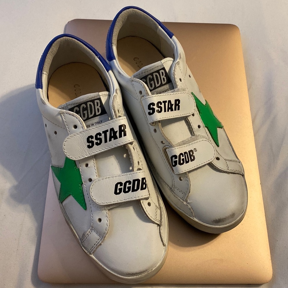 Golden Goose Sneakers